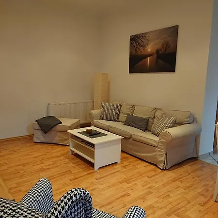 Apartment Im Gruenen - Hof Blohme