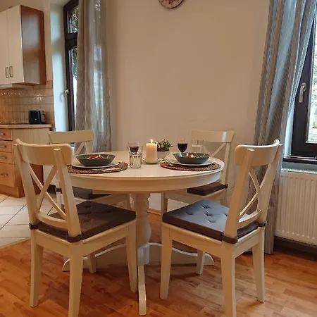 Im Gruenen - Hof Blohme Apartment